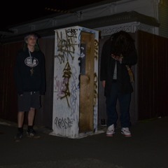 CRISIS ft.“SLUDIUS”