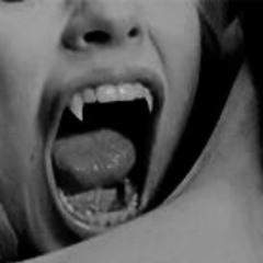 freakyvamphoe