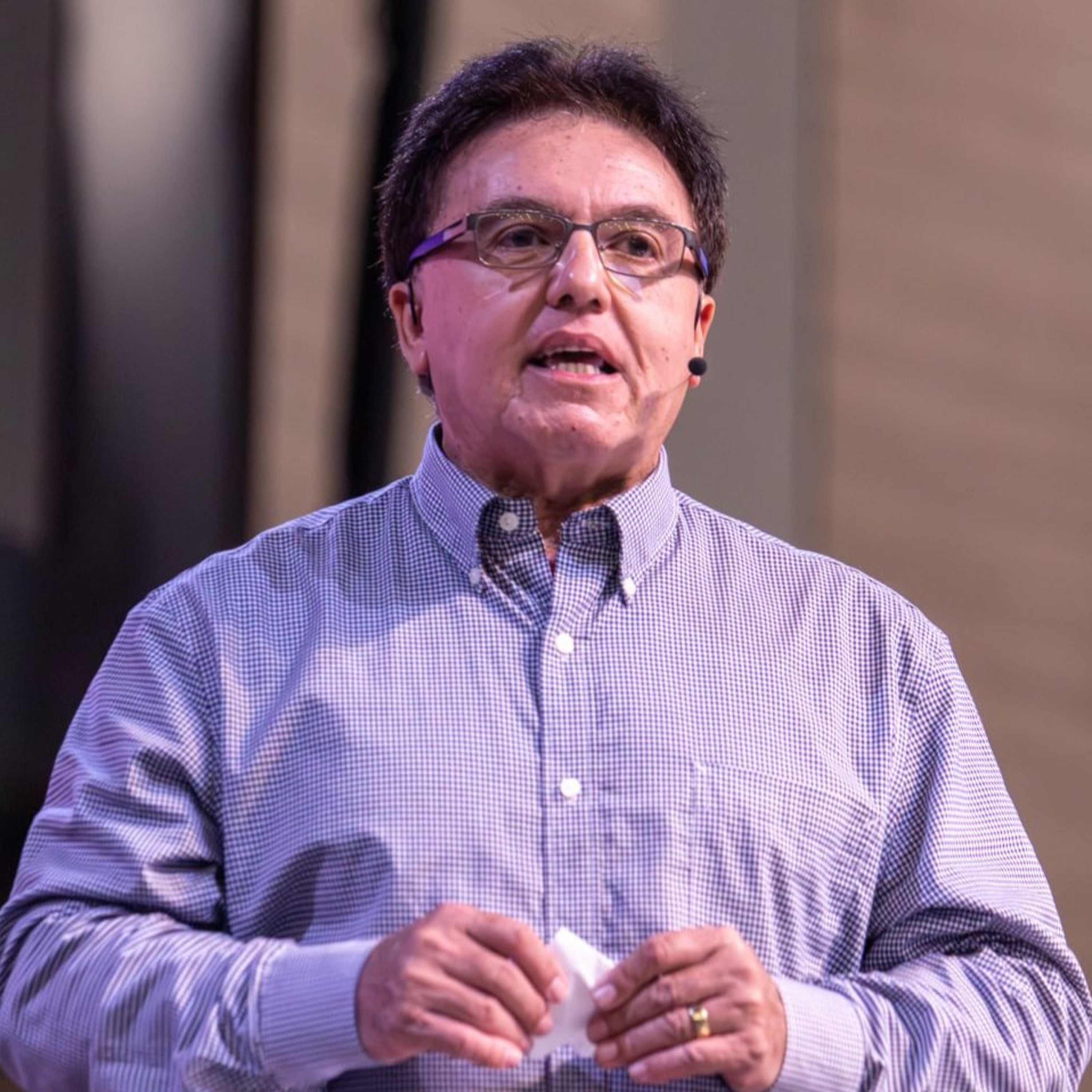 Humildade, confissão e obediência: três passos para entregar suas decisões a Deus - Tharciso Borba
