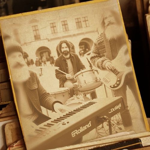 Time for tea offline, using studio off-time. (Cuuuli D mix).