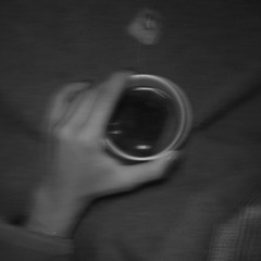 “ عَليك بالشاهي اللي “ .