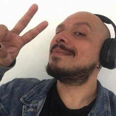 John Gómez en "La U Radio" 107.7 FM