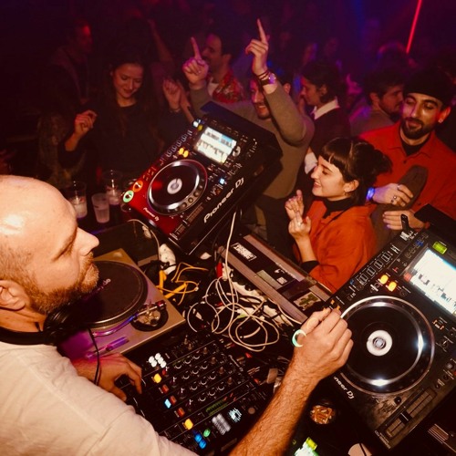 Keep On Dancing Vol. 1