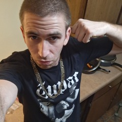 Cody Robinson - busted-cheesedrip ft yunghaze.m4a