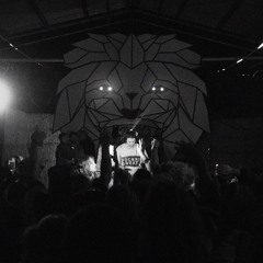 Kodes @ Lions Den 6