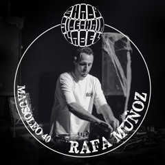 MAUSOLEO SERIE 40 - RAFA MUÑOZ