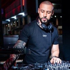 Technology Experience: Plaza Caracas | Jason M