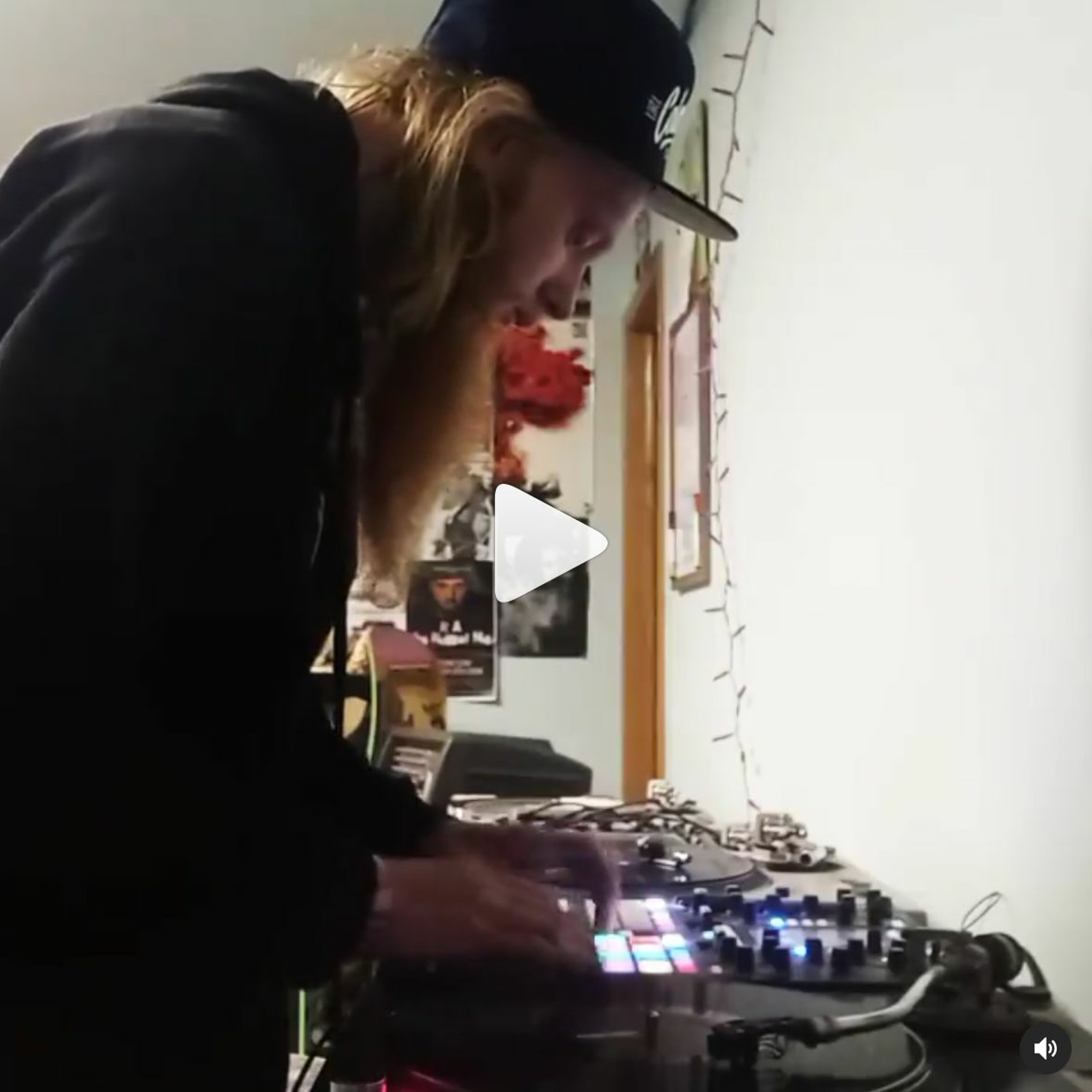 deejaykosmo