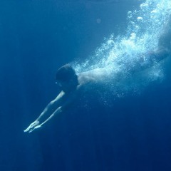 Under water (voice_KnowKontrol)