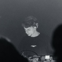 Frame Collective Sequence #004 - Currently Chico