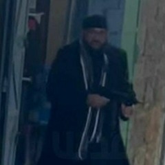 عجبًا أراني مولعًا برثائه!