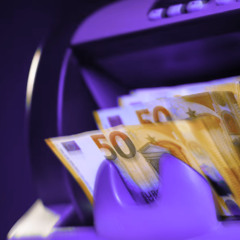 Huntrill - Gucci EN 2010 - CHOPPED N SCREWED REMIX par LEMON104