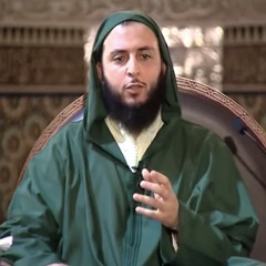 فَإِنَّ اِمرَأً يَسعى يُخَبِّبُ زَوجَتي كَساعٍ إِلى أُسدِ الشَرى يَستَبيلُها