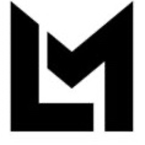 Tryin to kiss the moon