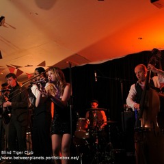 SneakyLow5 Live Last Gig RAW