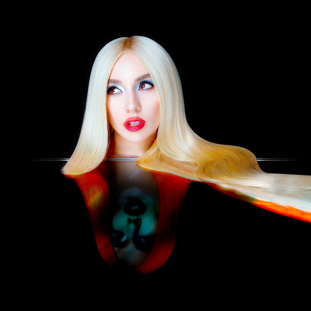 Ava Max – Wild Thing(from Heaven & Hell Unreleased Deluxe album)