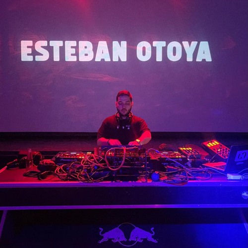 ESTEBAN OTOYA @ CITY HALL BARCELONA - LUX PEDRO VASCONCELOS 17/04/2024