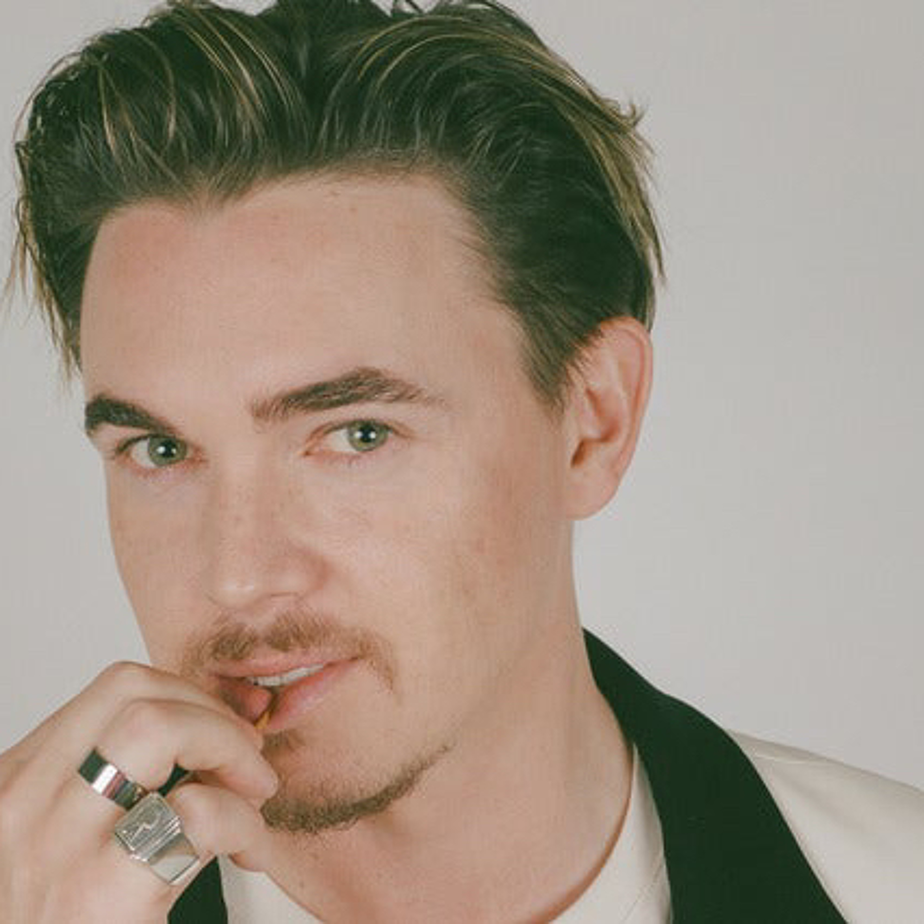 Jesse McCartney on Breaking it Down with Frank MacKay - Singer Songwriter- Actor