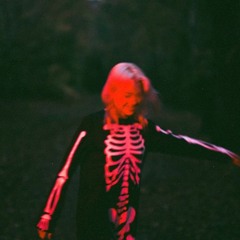 iris-phoebe bridgers