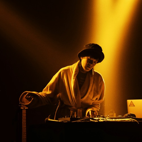 bathrobe bop (live in chengdu | 2023.1.1)