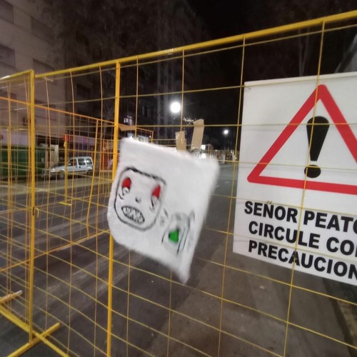 LOLO X 2037STUDIO - LADRILLOSSS