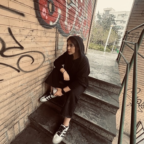 Estili