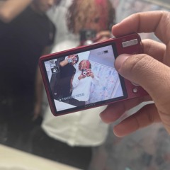 Pose For The Pic