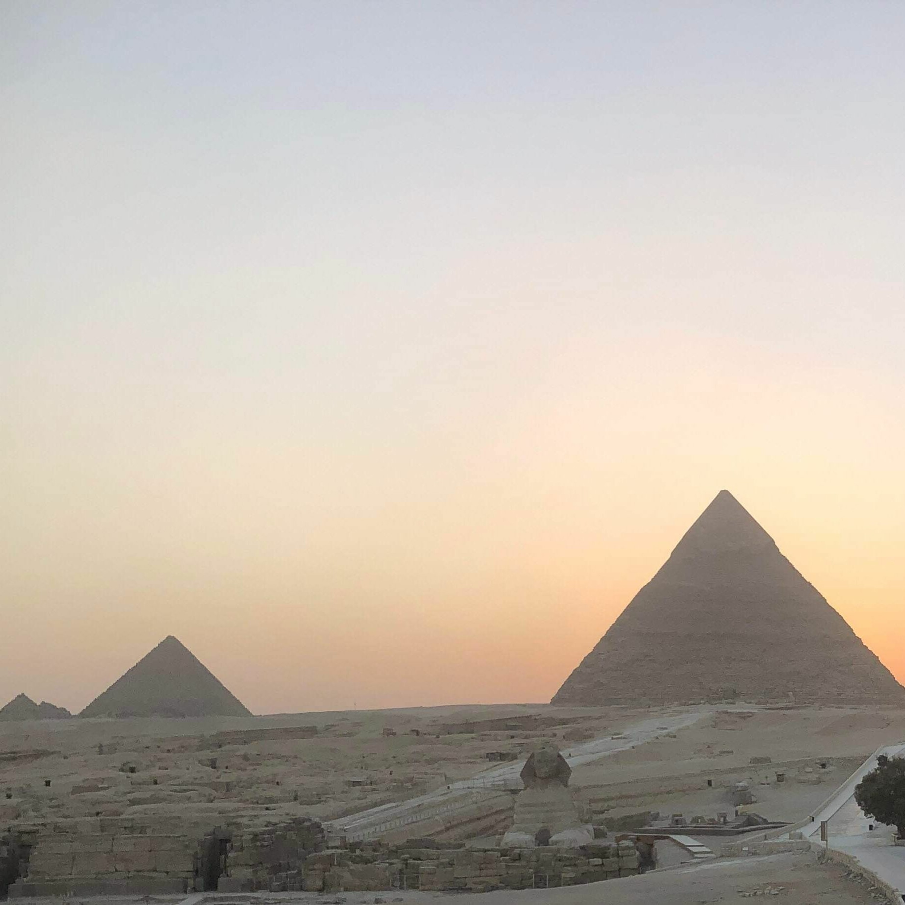 cover of episode After Visiting the Bent Pyramid in Dahshur
