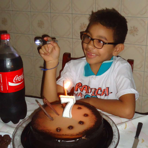 Nostalgia SAIU NO SPOTIFY