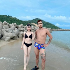 Em Là Kẻ Đáng Thương Remix - ĐenR x Quỳnh Trọc
