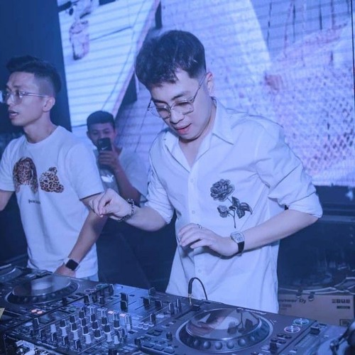 Music Thái Hoàng Nhạc Ke Huyền Thoại HMD Mix