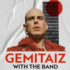 Gemitaiz with the band Martini 2021