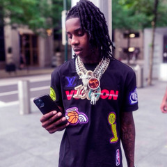 Young Von answer￼ my phone | made on the Rapchat app (prod. by Scori)