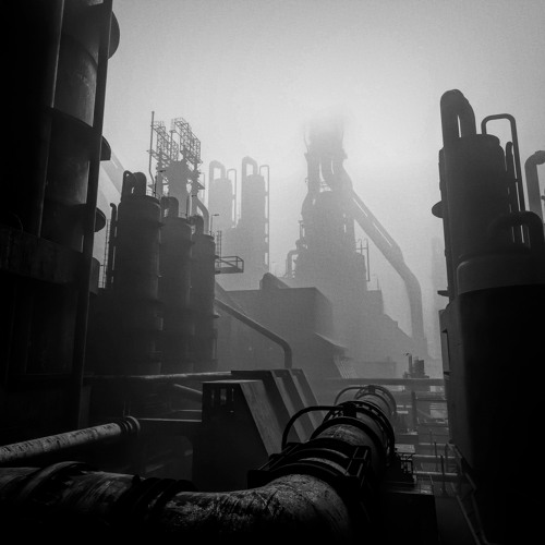 Evan De Novellis - Hold Me