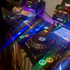 HMS Christmas Mix 2025