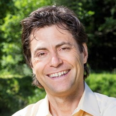 #133 – Max Tegmark on how a 'put-up-or-shut-up' resolution led him to work on AI
