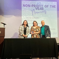 MTVarts receives the Non-Profit Organization of the Year Award from Experience Mount Vernon