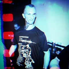 CoRR3cTion - Tech no Trip co.mp3