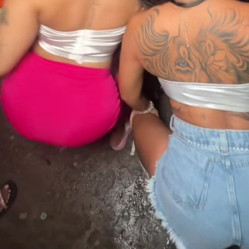 PUTA E SÓ UM DETALHE [ DJ MK ] BOM E NOVO