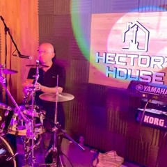 Hector's House - Use Somebody - Live At The Apple & Pear
