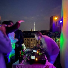 berlin saturday afternoon live