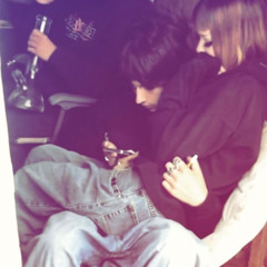 أنت أصغر جرح منك عايش لحد هسه بيه