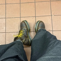 I think I love her but I won’t text her