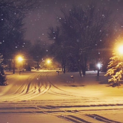 Music To Listen To Outside On A Quiet Snowy Night | a midwest emo/emo mixtape