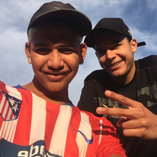 MC TH - NÃO SE DEPILOU À TOA - NOVAA ( DJS 2K SUCESSO & RT SHEIK ) VS B13