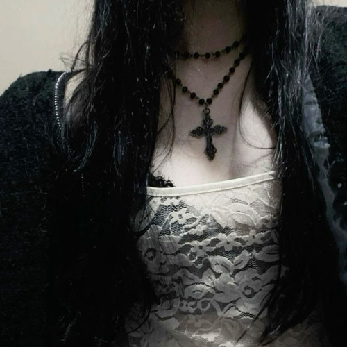 i don’t give a fuck [iamsodead]