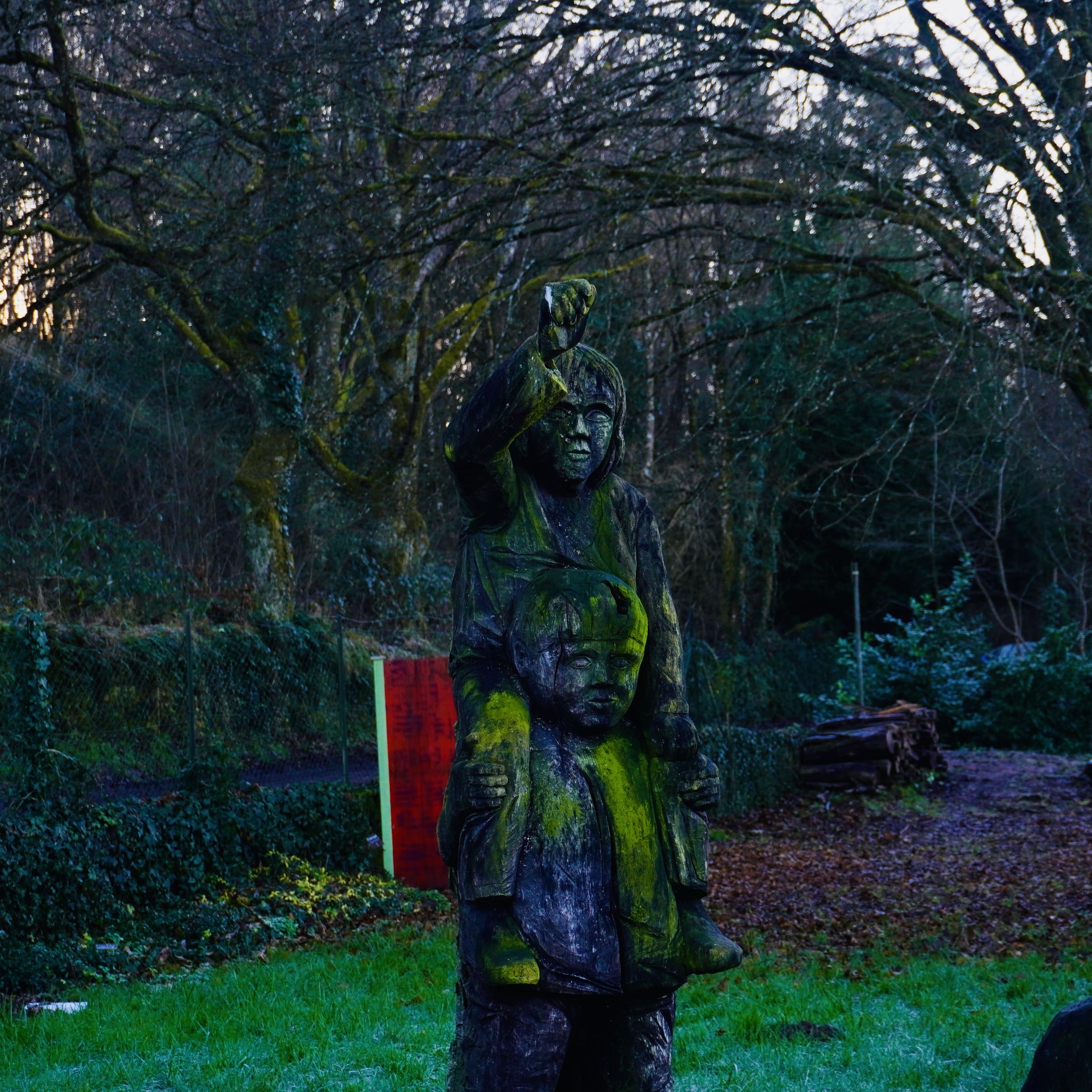 Esmé - Tribal Landscapes