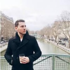Aaron Revelle Oakmont: Building Trust and Professional Confidence