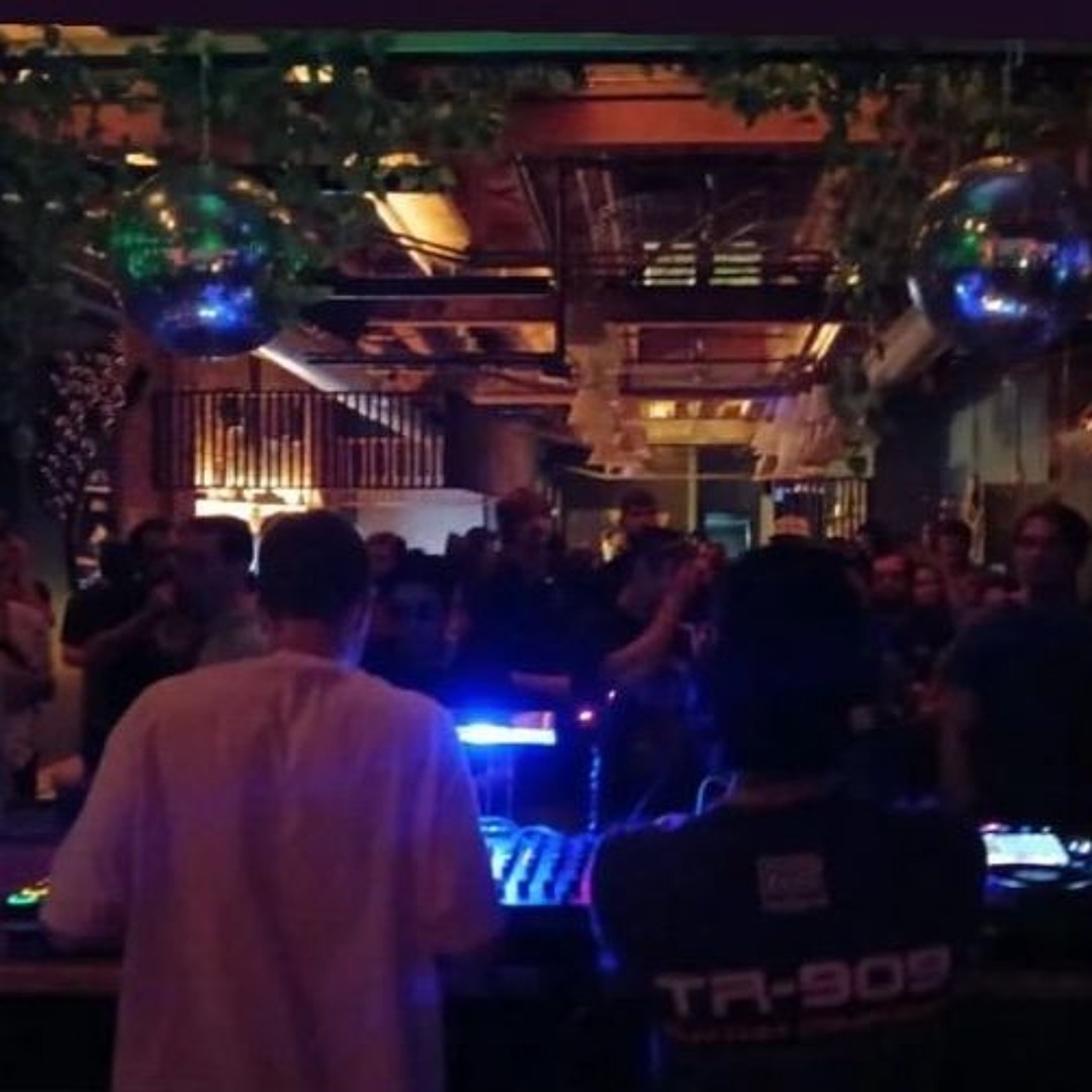 Listen to 2take B2b Bodega Cats @ 1134 Broadway - Direct Support