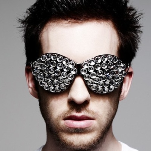 PREMIERE: Calvin Harris - Bounce (Revoxx Hard Edit) *FREE DL*